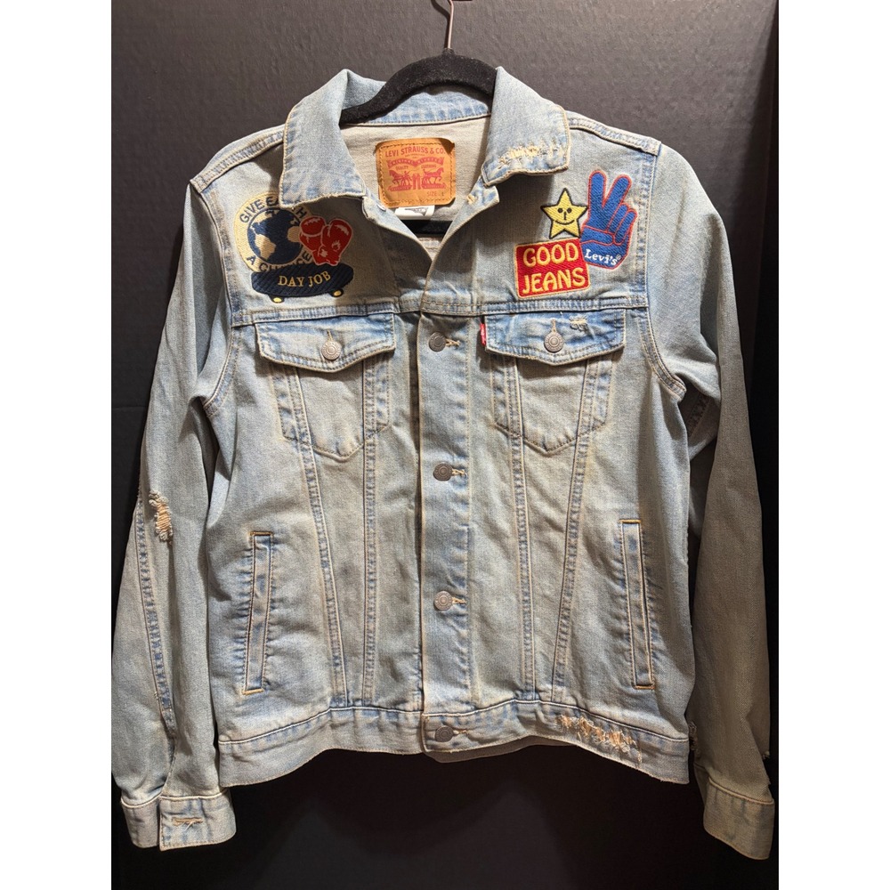 Levi's Trucker Distressed Denim Jacket Youth  L Light Wash Patched Unisex Y2K